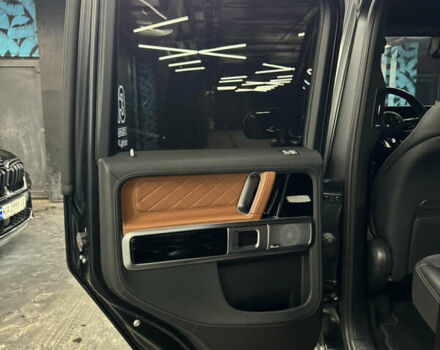 Чорний Мерседес Г-Клас, об'ємом двигуна 3.98 л та пробігом 43 тис. км за 210000 $, фото 16 на Automoto.ua