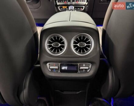 Чорний Мерседес Г-Клас, об'ємом двигуна 3.98 л та пробігом 2 тис. км за 270000 $, фото 57 на Automoto.ua