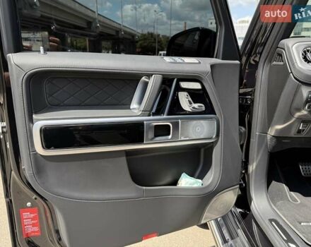 Черный Мерседес Г-Класс, объемом двигателя 3.98 л и пробегом 28 тыс. км за 238000 $, фото 10 на Automoto.ua