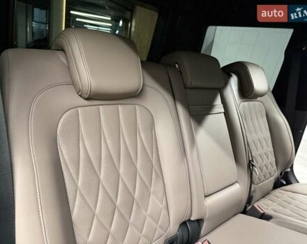 Чорний Мерседес Г-Клас, об'ємом двигуна 3.98 л та пробігом 2 тис. км за 270000 $, фото 55 на Automoto.ua