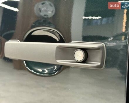 Чорний Мерседес Г-Клас, об'ємом двигуна 3.98 л та пробігом 2 тис. км за 270000 $, фото 29 на Automoto.ua