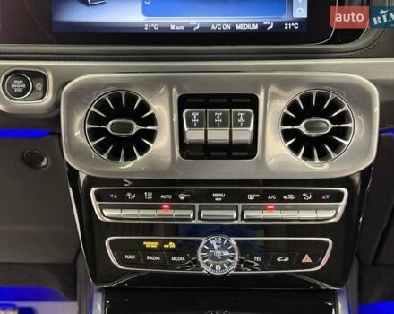 Чорний Мерседес Г-Клас, об'ємом двигуна 3.98 л та пробігом 2 тис. км за 270000 $, фото 76 на Automoto.ua