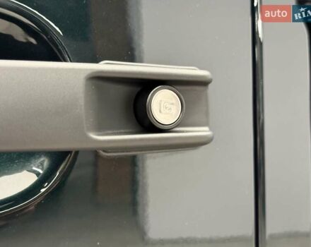 Чорний Мерседес Г-Клас, об'ємом двигуна 3.98 л та пробігом 2 тис. км за 270000 $, фото 30 на Automoto.ua