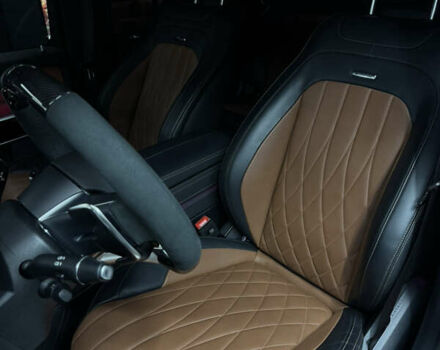 Чорний Мерседес Г-Клас, об'ємом двигуна 3.98 л та пробігом 43 тис. км за 210000 $, фото 33 на Automoto.ua