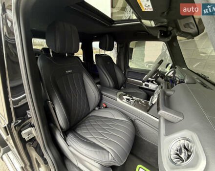 Чорний Мерседес Г-Клас, об'ємом двигуна 3.98 л та пробігом 30 тис. км за 245000 $, фото 13 на Automoto.ua