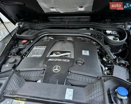 Черный Мерседес Г-Класс, объемом двигателя 4 л и пробегом 87 тыс. км за 230000 $, фото 93 на Automoto.ua