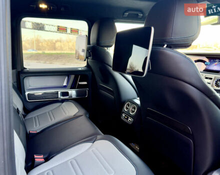 Черный Мерседес Г-Класс, объемом двигателя 0 л и пробегом 19 тыс. км за 165000 $, фото 12 на Automoto.ua