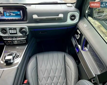 Черный Мерседес Г-Класс, объемом двигателя 3.98 л и пробегом 32 тыс. км за 238900 $, фото 75 на Automoto.ua