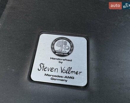 Черный Мерседес Г-Класс, объемом двигателя 4 л и пробегом 87 тыс. км за 230000 $, фото 95 на Automoto.ua