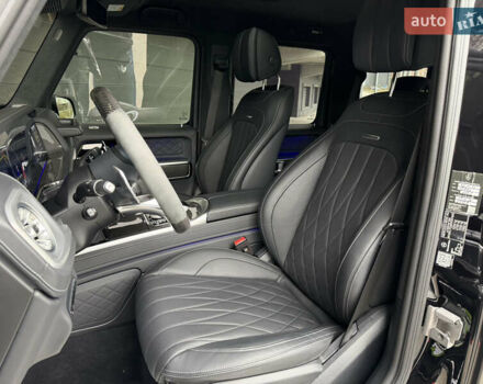 Чорний Мерседес Г-Клас, об'ємом двигуна 3.98 л та пробігом 30 тис. км за 245000 $, фото 32 на Automoto.ua