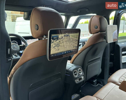 Чорний Мерседес Г-Клас, об'ємом двигуна 3.98 л та пробігом 23 тис. км за 325000 $, фото 52 на Automoto.ua