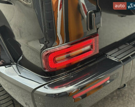 Черный Мерседес Г-Класс, объемом двигателя 3.98 л и пробегом 13 тыс. км за 330000 $, фото 42 на Automoto.ua