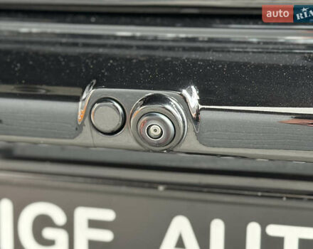 Чорний Мерседес Г-Клас, об'ємом двигуна 3.98 л та пробігом 23 тис. км за 325000 $, фото 42 на Automoto.ua