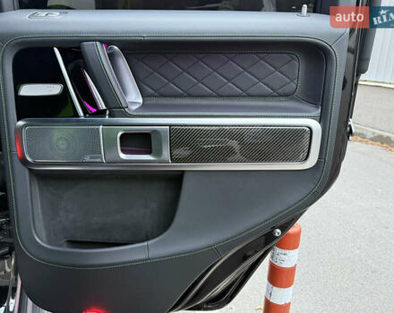 Черный Мерседес Г-Класс, объемом двигателя 3.98 л и пробегом 13 тыс. км за 330000 $, фото 64 на Automoto.ua