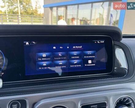 Чорний Мерседес Г-Клас, об'ємом двигуна 0 л та пробігом 16 тис. км за 179000 $, фото 22 на Automoto.ua