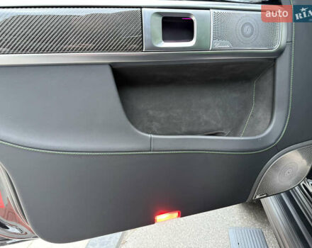 Черный Мерседес Г-Класс, объемом двигателя 3.98 л и пробегом 13 тыс. км за 330000 $, фото 60 на Automoto.ua