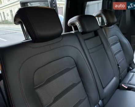 Черный Мерседес Г-Класс, объемом двигателя 4 л и пробегом 87 тыс. км за 230000 $, фото 83 на Automoto.ua