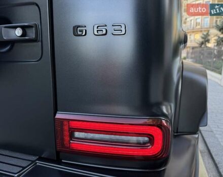 Черный Мерседес Г-Класс, объемом двигателя 4 л и пробегом 87 тыс. км за 230000 $, фото 25 на Automoto.ua