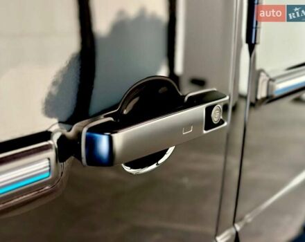 Черный Мерседес Г-Класс, объемом двигателя 0 л и пробегом 1 тыс. км за 185619 $, фото 17 на Automoto.ua