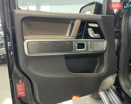 Чорний Мерседес Г-Клас, об'ємом двигуна 0 л та пробігом 13 тис. км за 173900 $, фото 15 на Automoto.ua