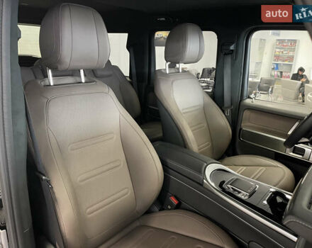 Чорний Мерседес Г-Клас, об'ємом двигуна 0 л та пробігом 13 тис. км за 173900 $, фото 7 на Automoto.ua