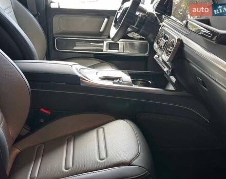 Черный Мерседес Г-Класс, объемом двигателя 0 л и пробегом 1 тыс. км за 186318 $, фото 43 на Automoto.ua