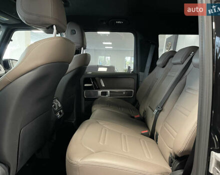 Чорний Мерседес Г-Клас, об'ємом двигуна 0 л та пробігом 13 тис. км за 173900 $, фото 13 на Automoto.ua