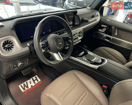 Чорний Мерседес Г-Клас, об'ємом двигуна 0 л та пробігом 13 тис. км за 173900 $, фото 17 на Automoto.ua