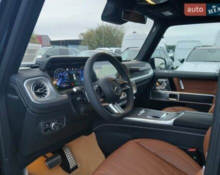 Черный Мерседес Г-Класс, объемом двигателя 0 л и пробегом 1 тыс. км за 193000 $, фото 6 на Automoto.ua