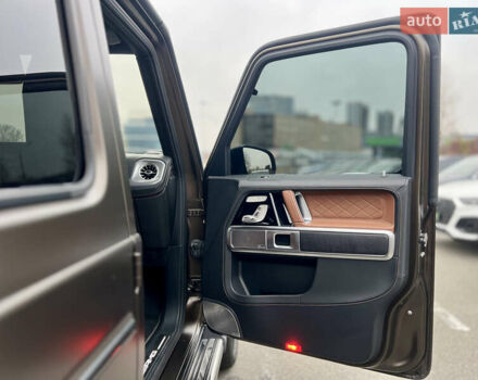 Коричневый Мерседес Г-Класс, объемом двигателя 4 л и пробегом 63 тыс. км за 174999 $, фото 32 на Automoto.ua