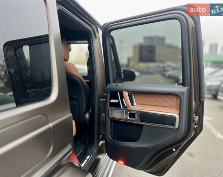 Коричневый Мерседес Г-Класс, объемом двигателя 4 л и пробегом 63 тыс. км за 174999 $, фото 29 на Automoto.ua