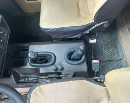 Мерседес Г-Класс 1988 в Василькове на Automoto.ua Мерседес Г-Класс, объемом двигателя 2.3 л и пробегом 200 тыс. км за 4400 $, фото 11 на Automoto.ua