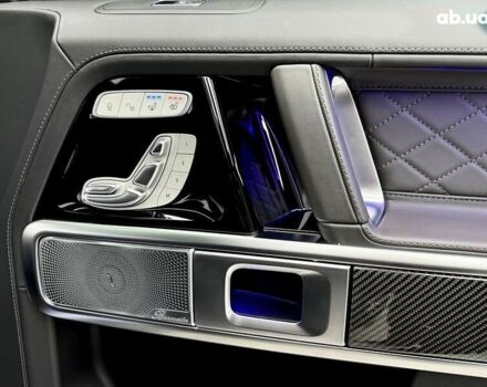 Мерседес Г-Класс, объемом двигателя 4 л и пробегом 19 тыс. км за 199800 $, фото 24 на Automoto.ua