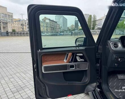 Мерседес Г-Клас, об'ємом двигуна 4 л та пробігом 19 тис. км за 499999 $, фото 21 на Automoto.ua