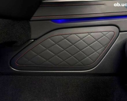 Мерседес Г-Класс, объемом двигателя 4 л и пробегом 25 тыс. км за 229000 $, фото 25 на Automoto.ua