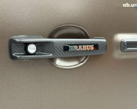 Мерседес Г-Клас, об'ємом двигуна 4 л та пробігом 15 тис. км за 365000 $, фото 13 на Automoto.ua