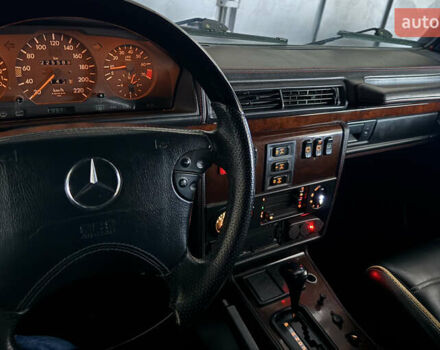 Серый Мерседес Г-Класс, объемом двигателя 3.2 л и пробегом 225 тыс. км за 16500 $, фото 17 на Automoto.ua