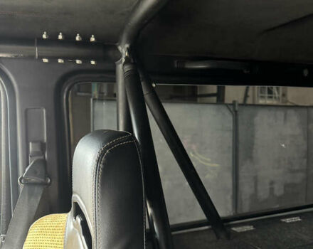 Серый Мерседес Г-Класс, объемом двигателя 3.2 л и пробегом 225 тыс. км за 16500 $, фото 6 на Automoto.ua