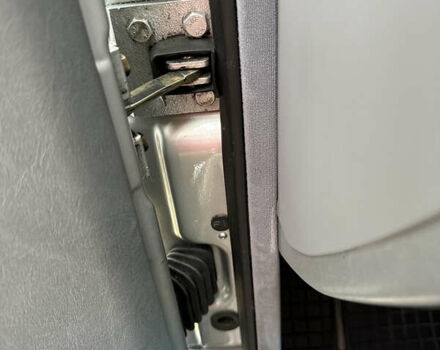 Серый Мерседес Г-Класс, объемом двигателя 4.97 л и пробегом 170 тыс. км за 41000 $, фото 51 на Automoto.ua