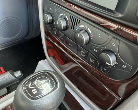 Серый Мерседес Г-Класс, объемом двигателя 4.97 л и пробегом 170 тыс. км за 41000 $, фото 29 на Automoto.ua