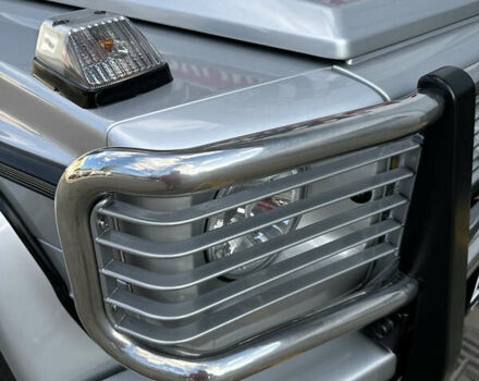 Серый Мерседес Г-Класс, объемом двигателя 4.97 л и пробегом 170 тыс. км за 41000 $, фото 6 на Automoto.ua