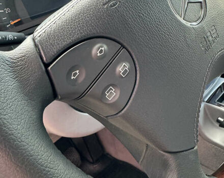 Серый Мерседес Г-Класс, объемом двигателя 4.97 л и пробегом 170 тыс. км за 41000 $, фото 42 на Automoto.ua