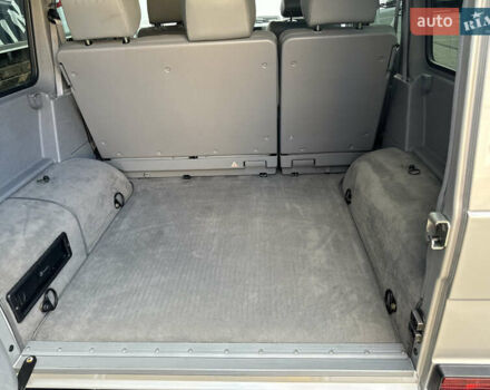 Серый Мерседес Г-Класс, объемом двигателя 4.97 л и пробегом 170 тыс. км за 41000 $, фото 66 на Automoto.ua