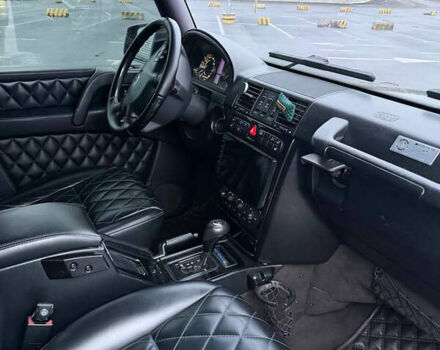 Сірий Мерседес Г-Клас, об'ємом двигуна 4.97 л та пробігом 260 тис. км за 26500 $, фото 13 на Automoto.ua