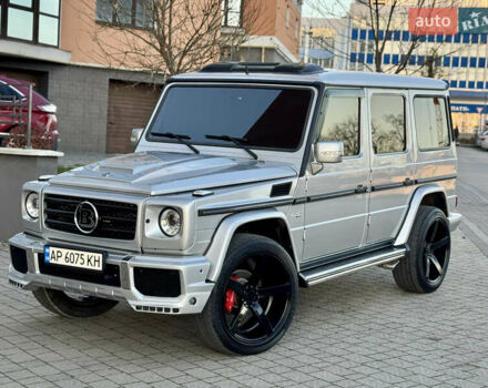 Серый Мерседес Г-Класс, объемом двигателя 4 л и пробегом 276 тыс. км за 33500 $, фото 2 на Automoto.ua