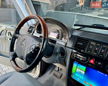 Серый Мерседес Г-Класс, объемом двигателя 4 л и пробегом 276 тыс. км за 33500 $, фото 59 на Automoto.ua