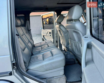 Серый Мерседес Г-Класс, объемом двигателя 4 л и пробегом 370 тыс. км за 29500 $, фото 56 на Automoto.ua