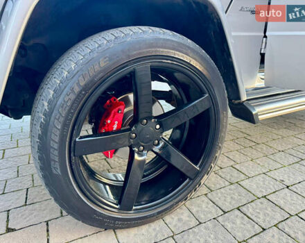 Серый Мерседес Г-Класс, объемом двигателя 4 л и пробегом 370 тыс. км за 29500 $, фото 66 на Automoto.ua