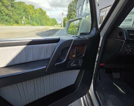 Серый Мерседес Г-Класс, объемом двигателя 4 л и пробегом 262 тыс. км за 29500 $, фото 2 на Automoto.ua