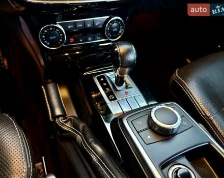 Серый Мерседес Г-Класс, объемом двигателя 2.99 л и пробегом 140 тыс. км за 59999 $, фото 97 на Automoto.ua